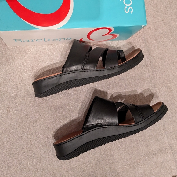 Womens Black Leather Sandals - Picture 4 of 6